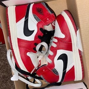 New jordan retro high OG “chicago lost & Found”
